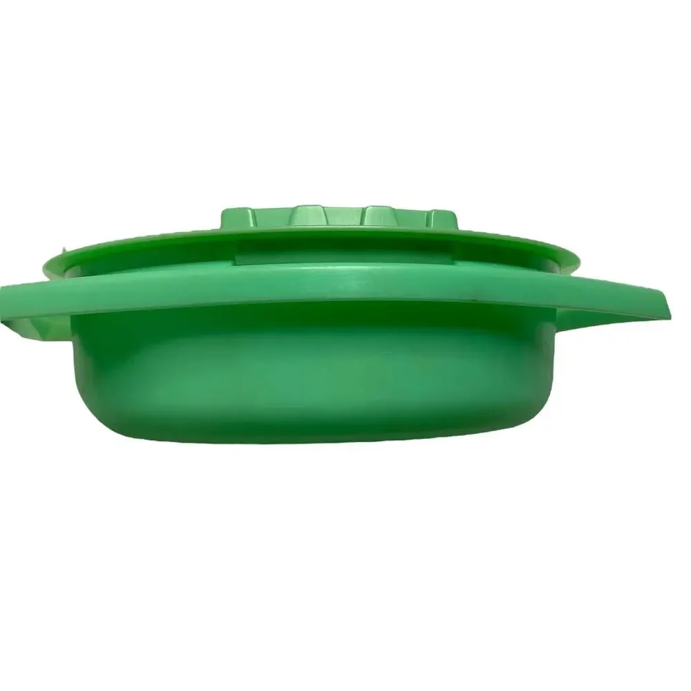TUPPERWARE Vintage Jade Green Bowl Grater Shredder Made in USA 786-4